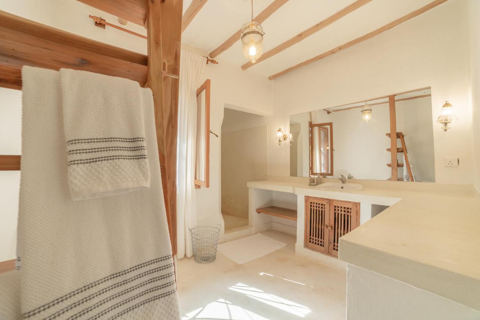 Bamboo House B&B Malindi Ngoại thất bức ảnh